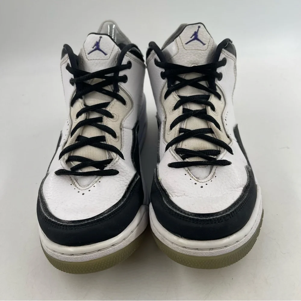 Nike Men’s Air Jordan Courtside 23 White Black Mid Top Basketball Shoes-Size 7.5